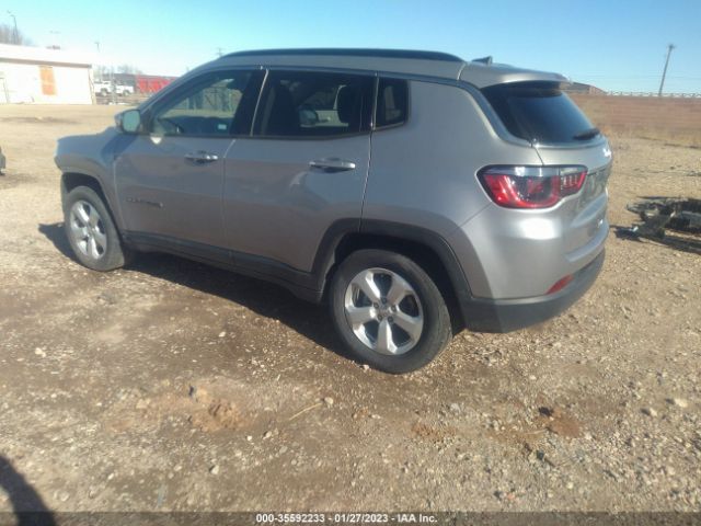 3C4NJCBB5KT820034 Jeep Compass Latitude