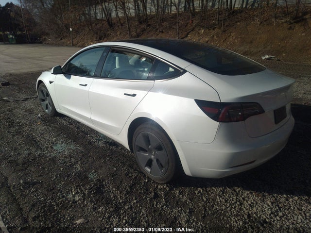 Tesla Model 3 Long Range 2022 5YJ3E1EB7NF115217 Image 4