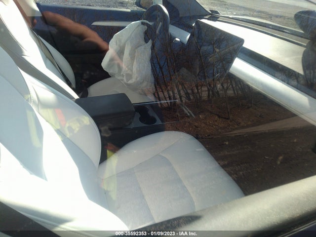 Tesla Model 3 Long Range 2022 5YJ3E1EB7NF115217 Image 6