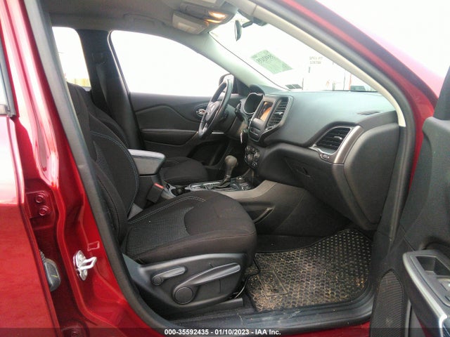 2020 Jeep Cherokee, VIN: 1C4PJMCB8LD557641