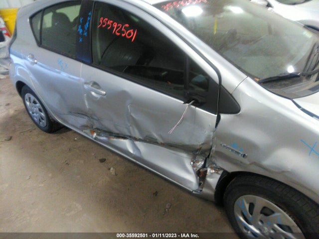 2016 Toyota Prius, VIN: JTDKDTB33G1138934