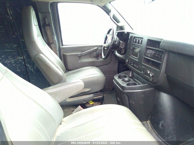 2019 Chevrolet Express, VIN: 1GCWGAFG5K1196997