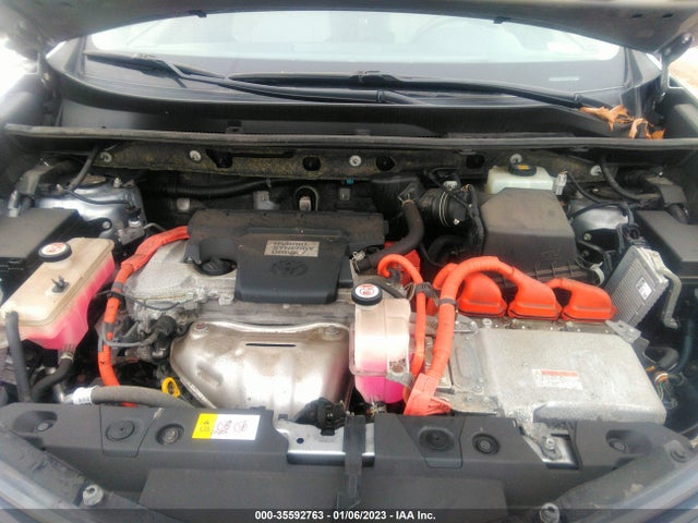 2018 Toyota RAV4, VIN: JTMRJREV6JD181032