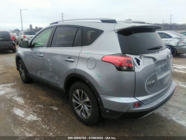 2018 Toyota RAV4, VIN: JTMRJREV6JD181032