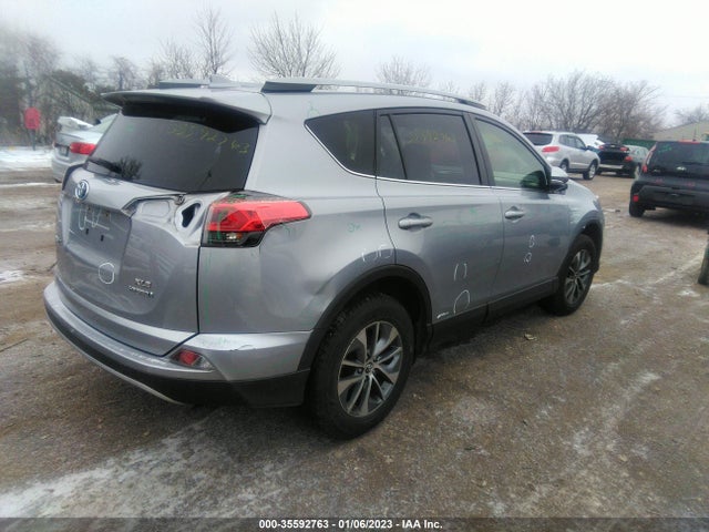 2018 Toyota RAV4, VIN: JTMRJREV6JD181032