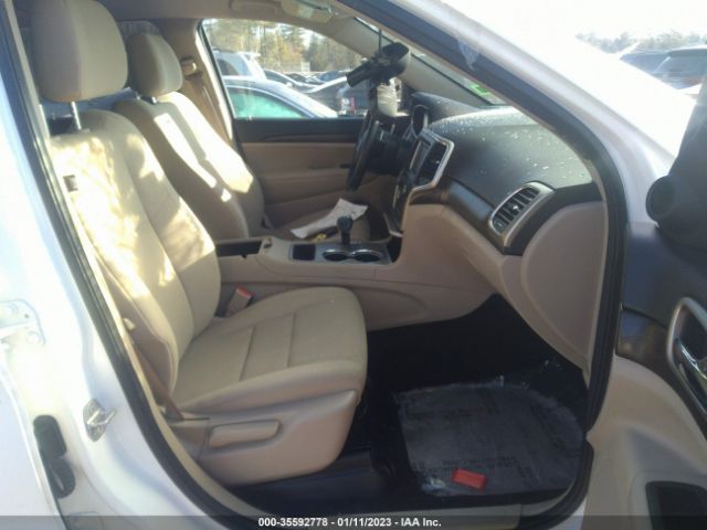 1C4RJFAG9EC458015 Jeep Grand Cherokee Laredo