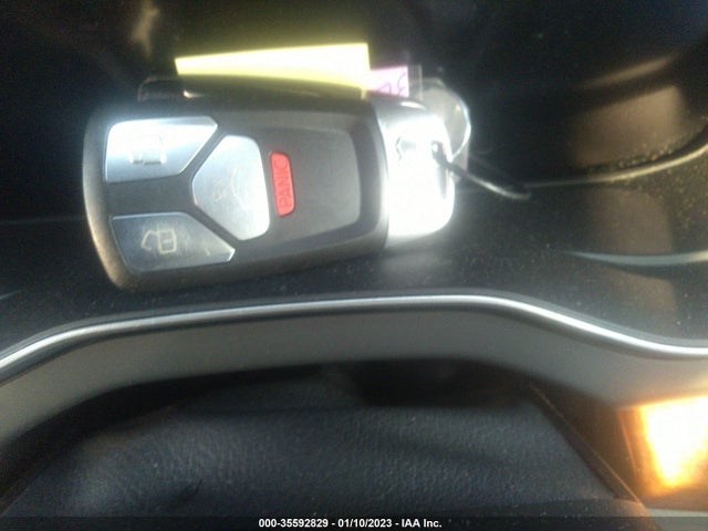 2021 Audi Q5, VIN: WA1BAAFY5M2107798