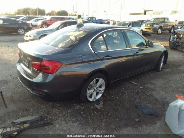 WBA8D9C54HK678329 BMW 3 Series 330i Xdrive