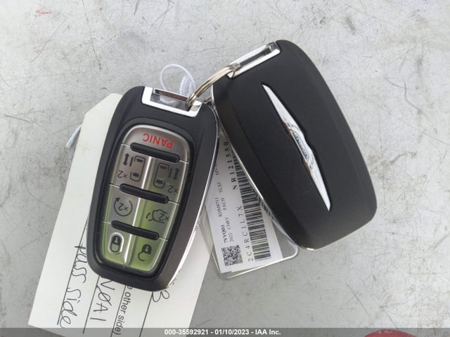 2022 Chrysler Pacifica Hybrid, VIN: 2C4RC1L7XNR121550