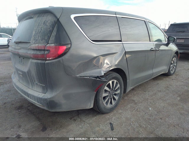 2022 Chrysler Pacifica Hybrid, VIN: 2C4RC1L7XNR121550
