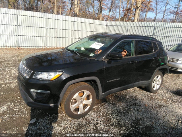 Jeep Compass 2018 3C4NJDBB5JT191959 Image 2