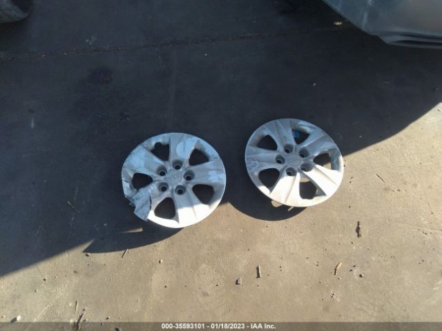 3KPFK4A76HE047835 KIA FORTE LX