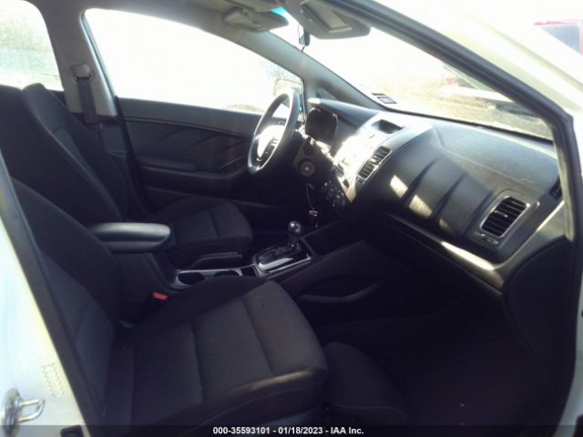 3KPFK4A76HE047835 KIA FORTE LX