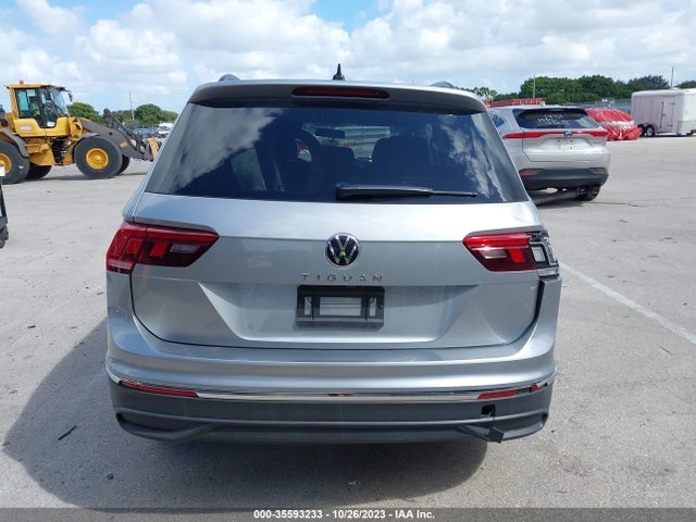 3VV1B7AX2NM132329 Volkswagen TIGUAN S