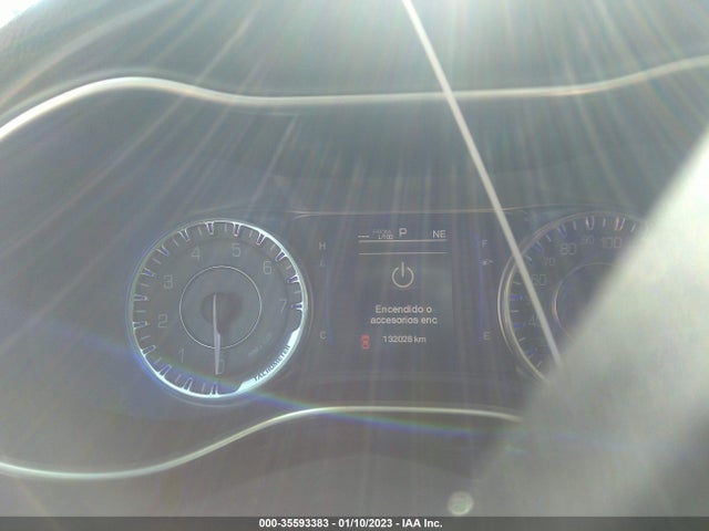 Chrysler 200 Limited 2015 1C3CCCAB9FN735713 Image 8