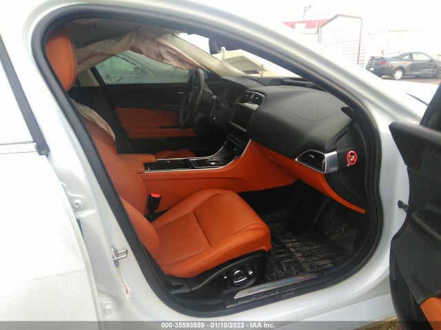 2018 Jaguar XE, VIN: SAJAN4EV4JCP17214