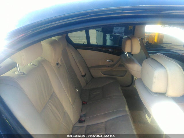 BMW 5 Series 528i 2010 WBANU5C52AC127585 Image 9