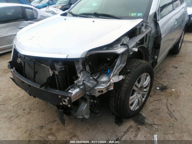 2015 Cadillac SRX, VIN: 3GYFNAE39FS546876