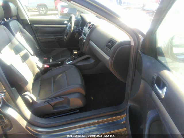 3VWRZ71K48M082102 Volkswagen Jetta Sedan Se/sel