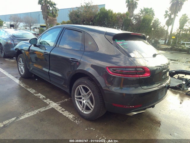 2018 Porsche Macan, VIN: WP1AA2A56JLB18429