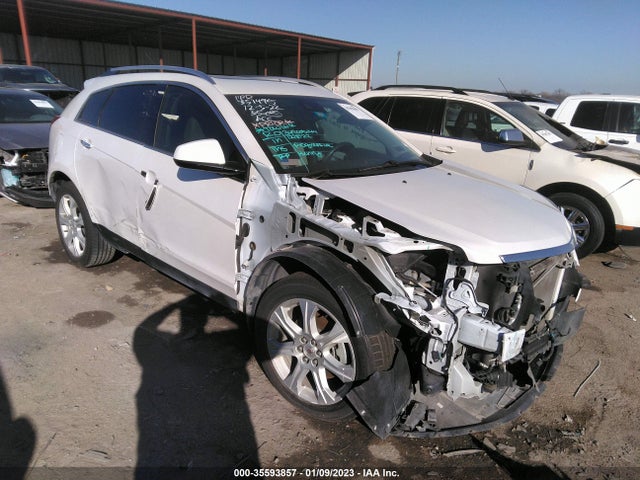 2015 Cadillac SRX, VIN: 3GYFNCE30FS595251