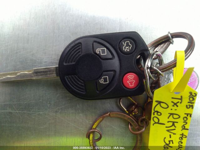1FADP3F21FL200471 Ford FOCUS SE