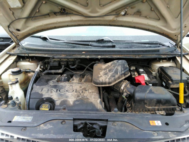 Lincoln MKX 2010 2LMDJ8JC1ABJ28530 Image 11