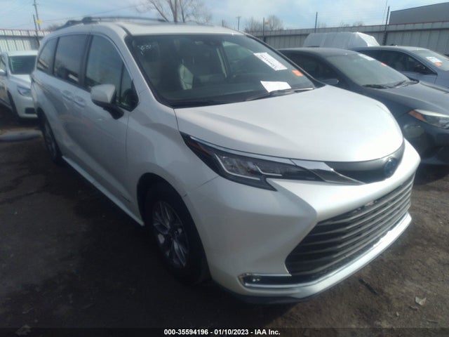 2021 Toyota Sienna, VIN: 5TDYRKEC4MS036901