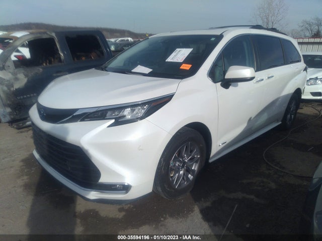 2021 Toyota Sienna, VIN: 5TDYRKEC4MS036901