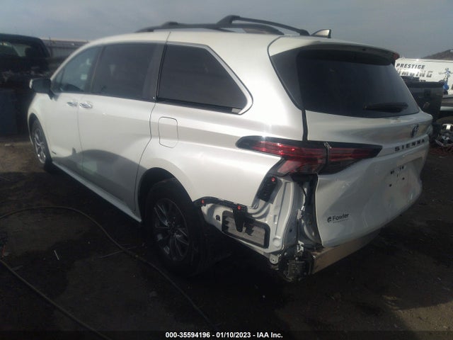2021 Toyota Sienna, VIN: 5TDYRKEC4MS036901