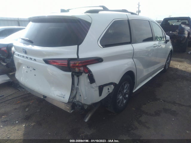 2021 Toyota Sienna, VIN: 5TDYRKEC4MS036901