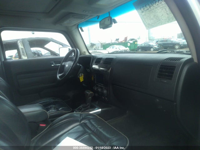 5GTDN13E678203642 Hummer H3 SUV