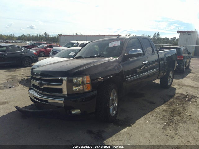 2011 CHEVROLET SILVERADO 1500 LT VIN: 1GCRCSE05BZ153829