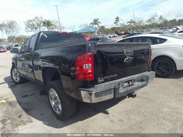 2011 CHEVROLET SILVERADO 1500 LT VIN: 1GCRCSE05BZ153829