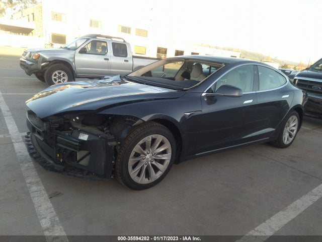 Tesla MODEL S 2018 5YJSA1E26JF247788 Image 2
