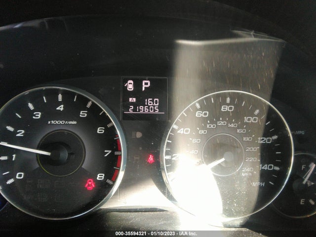 2011 SUBARU LEGACY 2.5I LTD PWR MOON VIN: 4S3BMCK69B3222022