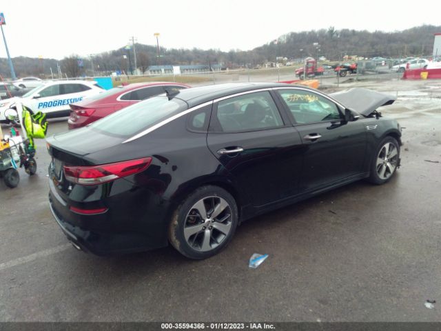 5XXGT4L38KG369189 KIA Optima S