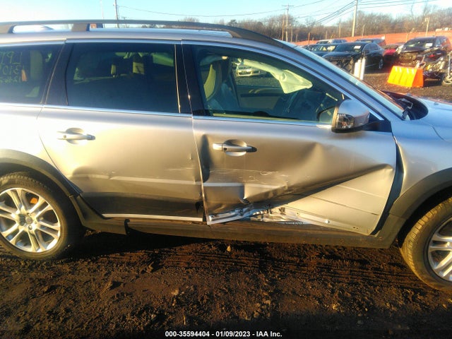 2016 Volvo XC70, VIN: YV4612NK2G1241041