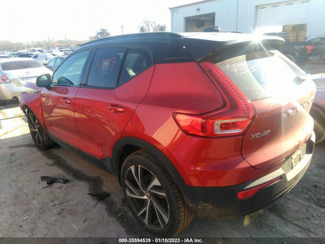 2021 Volvo XC40, VIN: YV4162UM0M2405357