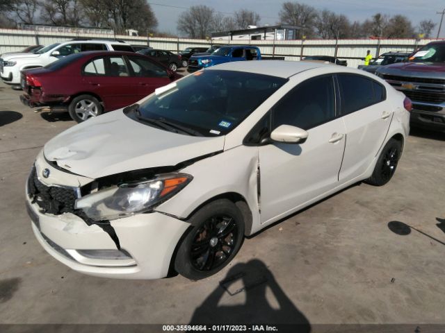 KNAFK4A66F5411068 KIA FORTE LX