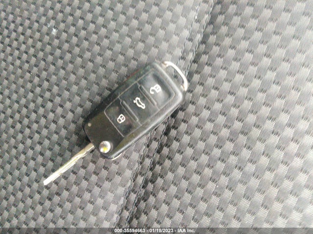 3VW2K7AJ1EM236001 Volkswagen Jetta Sedan S