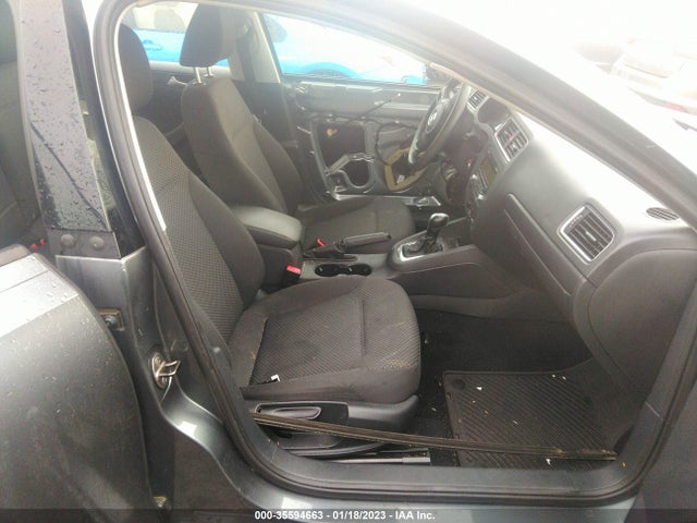 3VW2K7AJ1EM236001 Volkswagen Jetta Sedan S