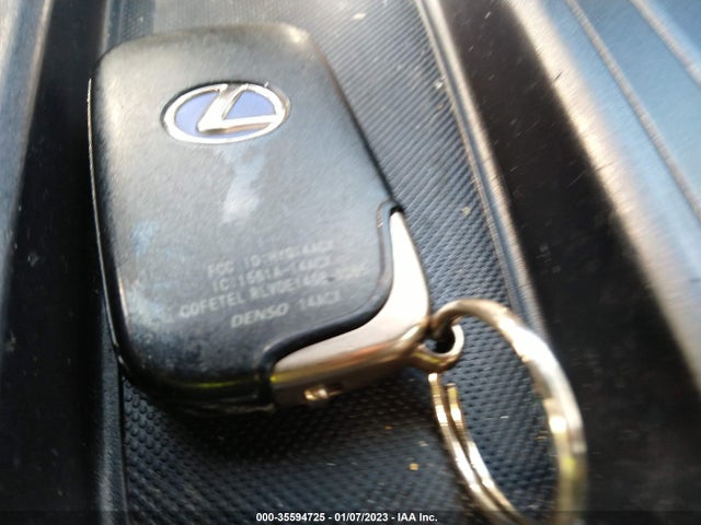 Lexus CT 200H 2013 JTHKD5BH5D2131723 Image 3