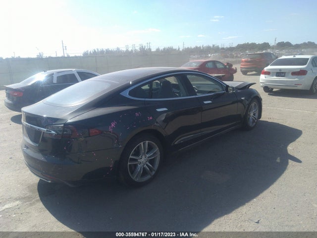 Tesla MODEL S 2013 5YJSA1AG1DFP09812 Image 5