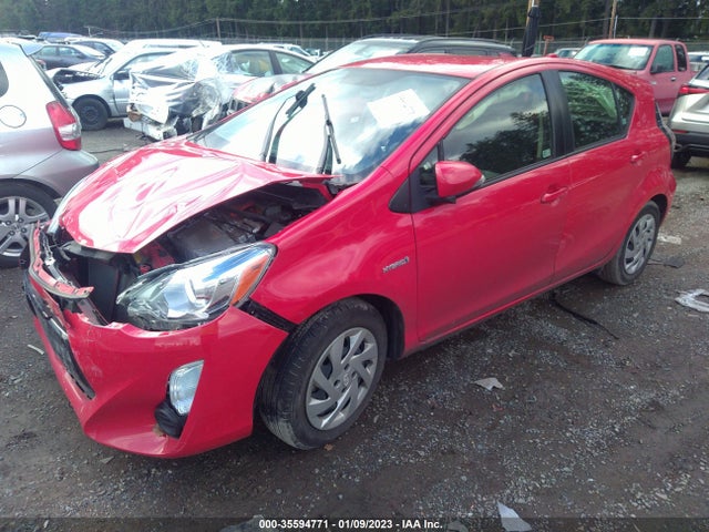 Toyota PRIUS C 2015 JTDKDTB36F1583179 Image 2