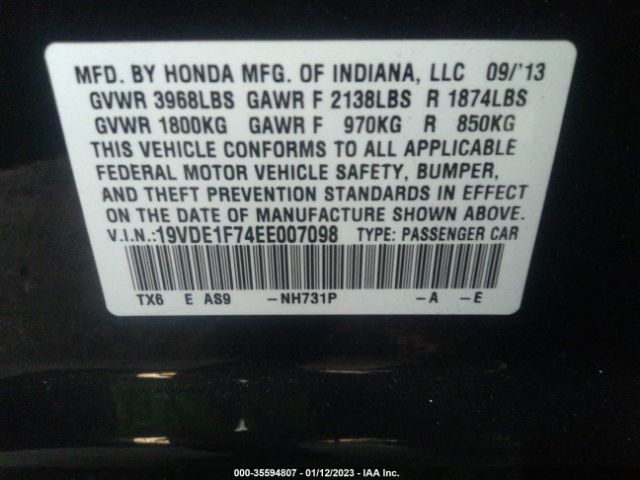 19VDE1F74EE007098 Acura Ilx Tech Pkg