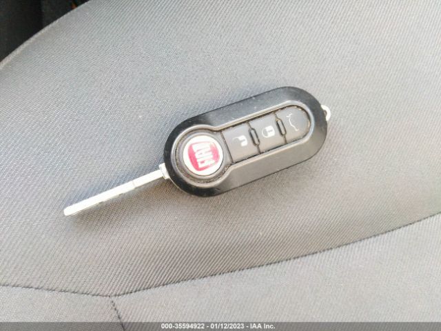 3C3CFFAR2DT648772 Fiat 500
