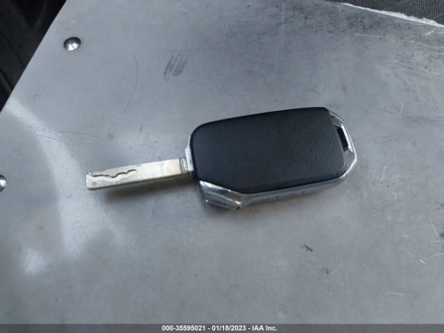KNDEUCAA2M7175978 KIA SELTOS S