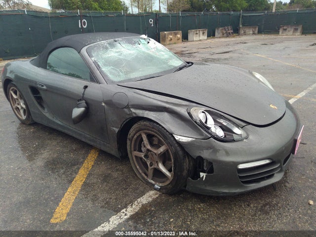 2014 Porsche Boxster, VIN: WP0CA2A82EK120615