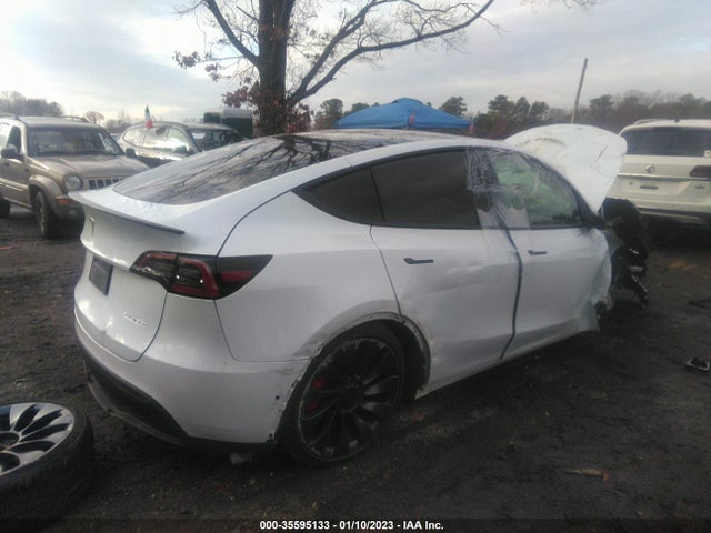 Tesla Model Y Performance 2022 7SAYGDEF3NF373323 Image 4